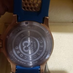 mens watch very  heavy 42cm ask me more